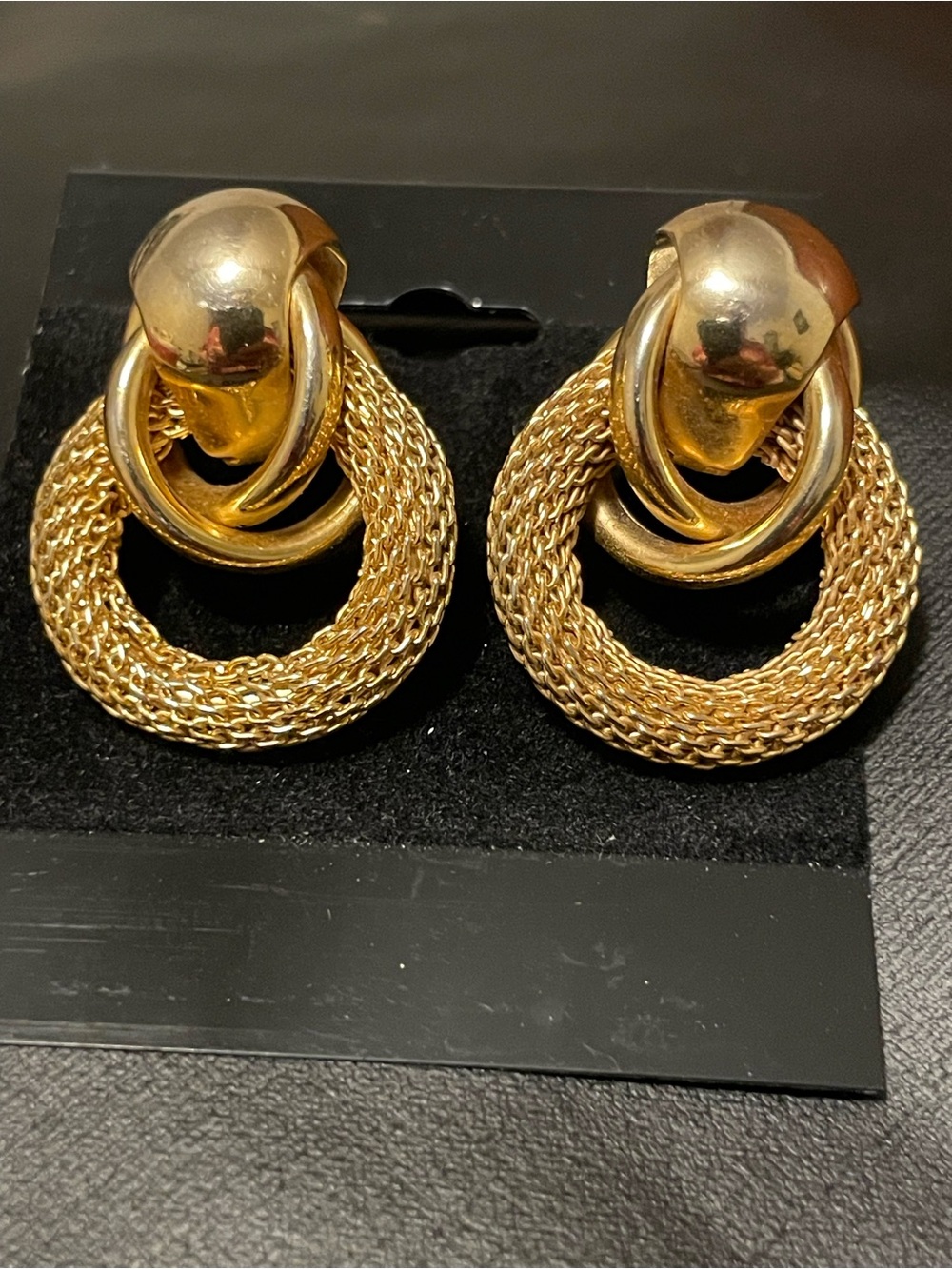 Unsigned Irwin Pearl Vintage Gold Braided Hoop Post Earrings - Unbranded